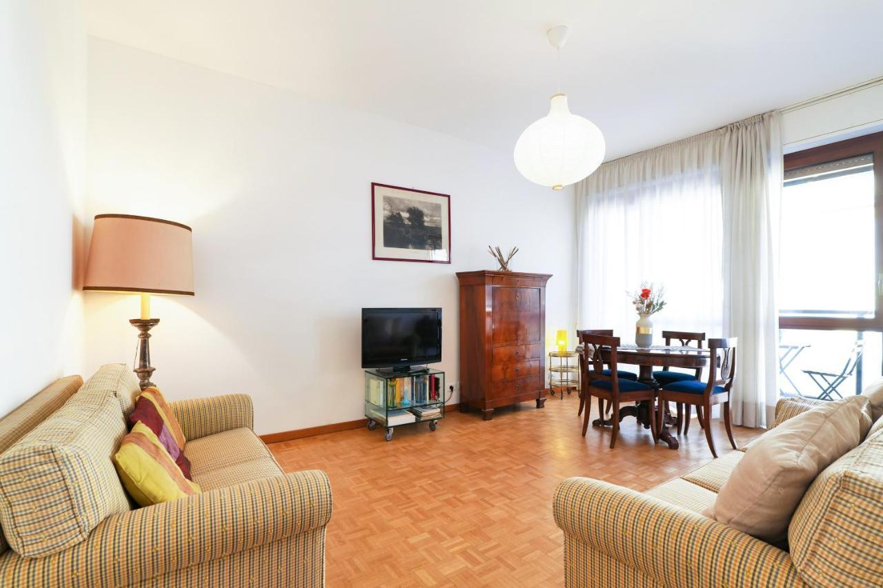 Primopiano - Valparaiso Lejlighed Milano Eksteriør billede