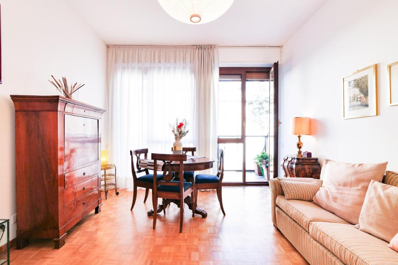 Primopiano - Valparaiso Lejlighed Milano Eksteriør billede